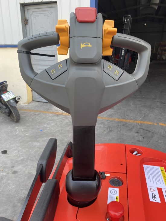 z4202616541491_61a929a8021e8a63a2caa7603364f199